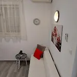 Nika & Karlo شقة ماكارسكا