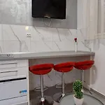 Nika & Karlo Apartamento Makarska