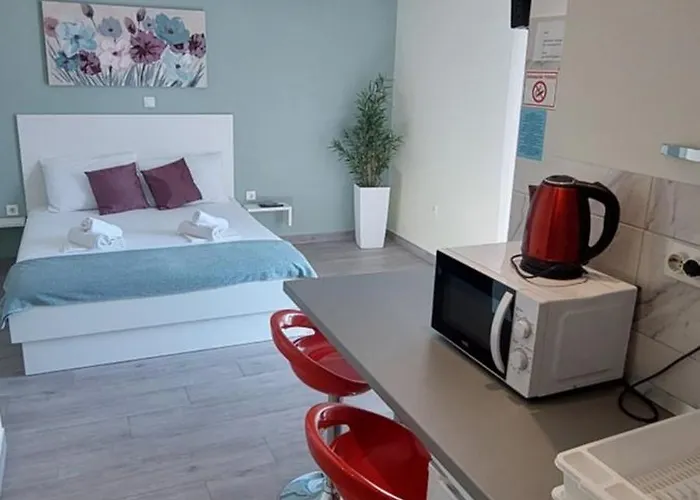 Apartment Nika & Karlo *